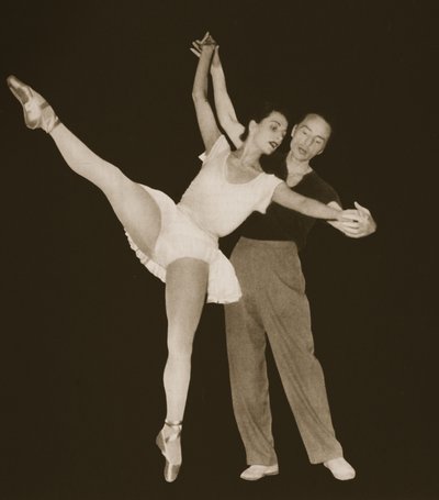 George Balanchine mit Tamara Toumanova, aus Grand Ballet de Monte-Carlo, 1949 von French Photographer